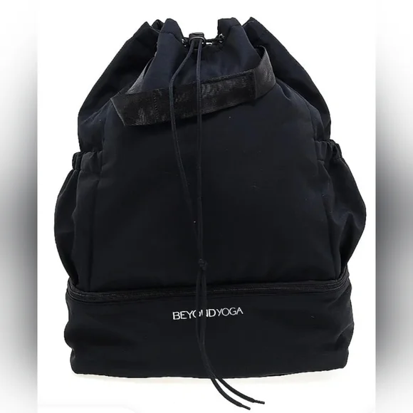 Beyond Yoga Black Backpack or Shoulder Bag BEYOND YOGA Convertible Gym Bag Backpack -Black Back Pack  main image 3